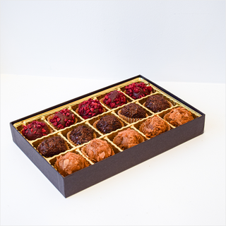 Premium Gift Box 15 (3X5 items)